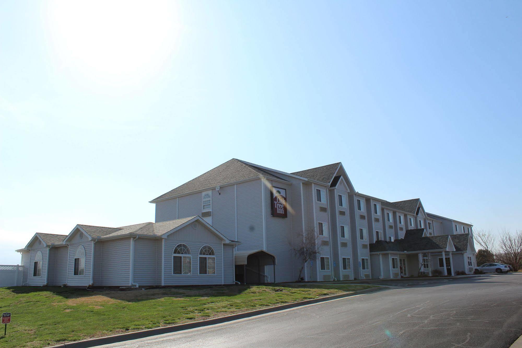 Travelodge By Wyndham Fort Scott Eksteriør bilde