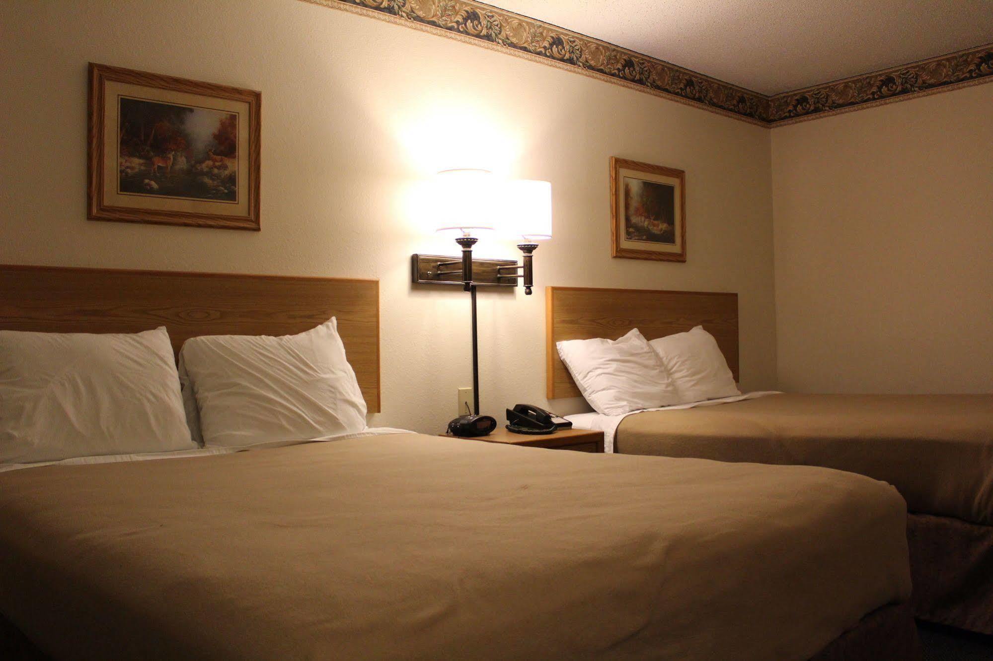 Travelodge By Wyndham Fort Scott Eksteriør bilde