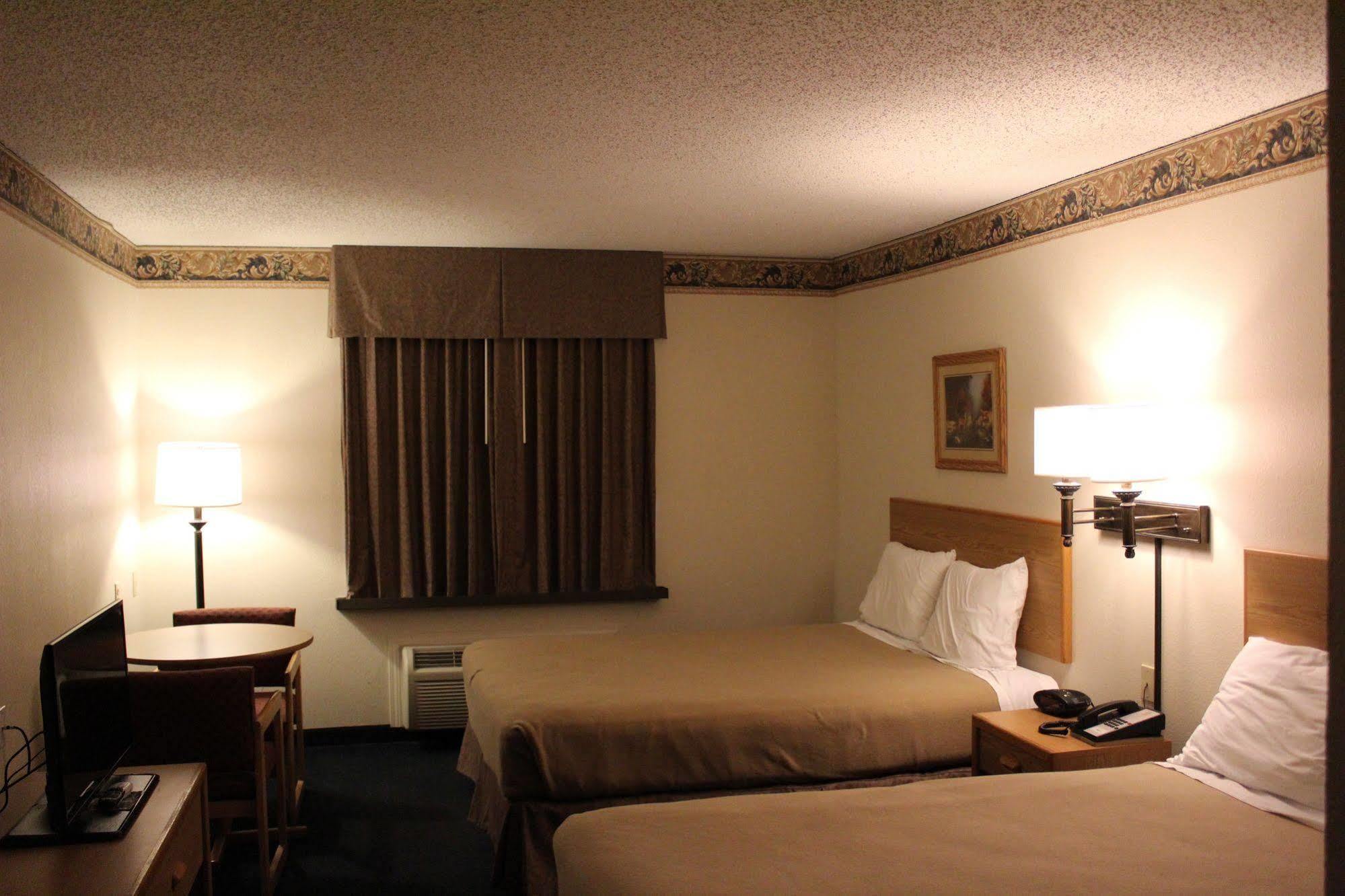 Travelodge By Wyndham Fort Scott Eksteriør bilde