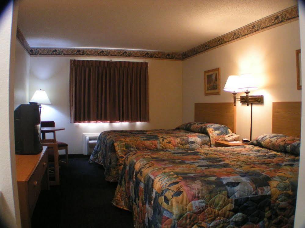 Travelodge By Wyndham Fort Scott Eksteriør bilde